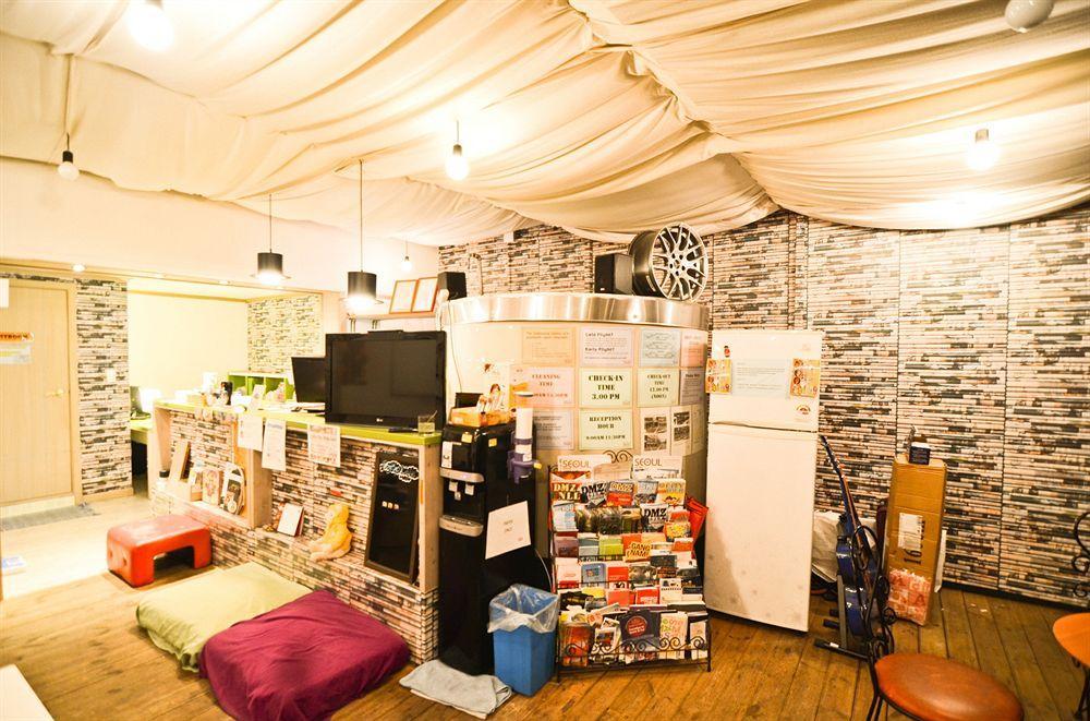 Oyo Hostel Dongdaemun1 Сеул Экстерьер фото